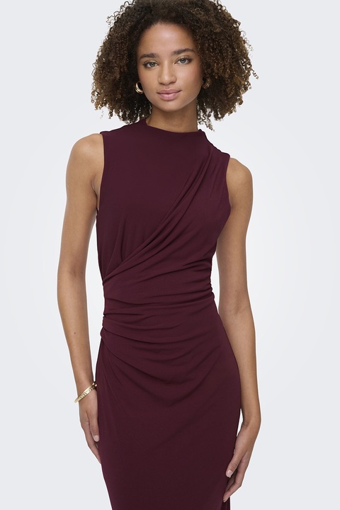JdY, Дълга набрана рокля с цепка на гърба, Бордо