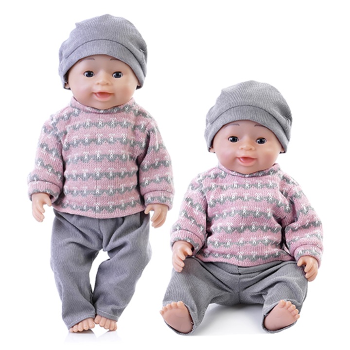 Lala interactiva Bobas siusiajacy, Natalia, 43 cm, set cu butelca, nocturna si accesorii