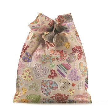 Set 5 pungi cadou cu inimioare - roz, Radar U841PCCKY1RA, 20 x 32 cm Set 5 pungi cadou cu inimioare - roz, Radar U841PCCKY1RA, 20 x 32 cm