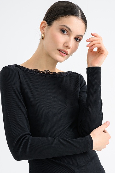 Vila, Bluza slim-fit cu striatii si decolteu cu garnitura din dantela, Negru, XS