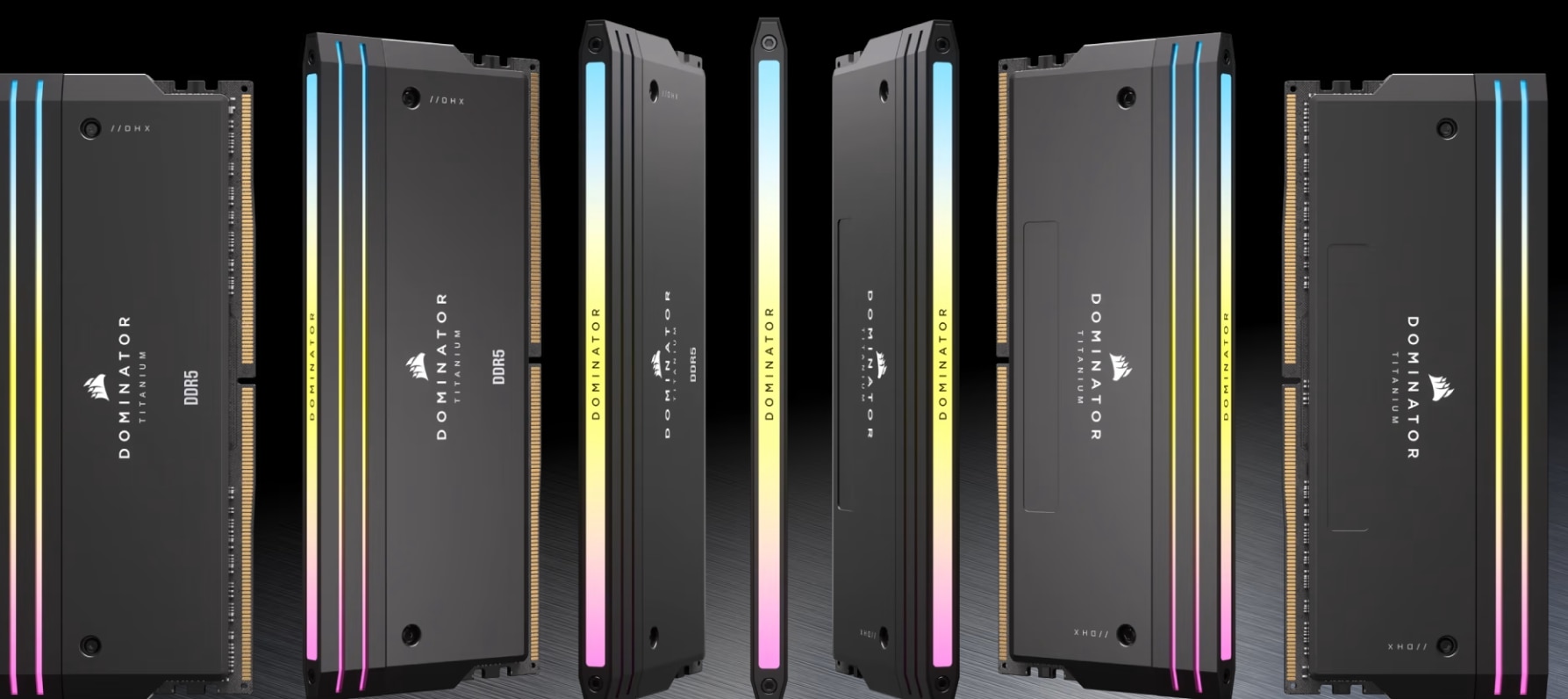 Memorie Corsair DOMINATOR TITANIUM RGB DDR5, 64GB, KIT 2x32GB