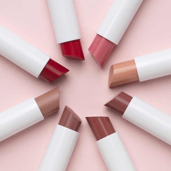 Кремообразно кадифено червило 02 Bombshell, 3 g