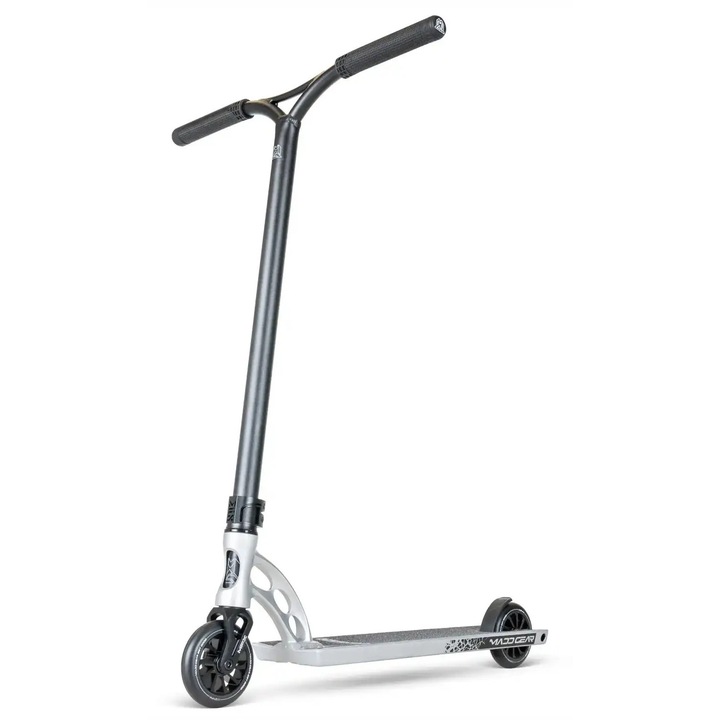 MGP Origin 550 Street roller, 110 mm, alumínium, 3,58 kg súly, 89 cm magasság, ezüst
