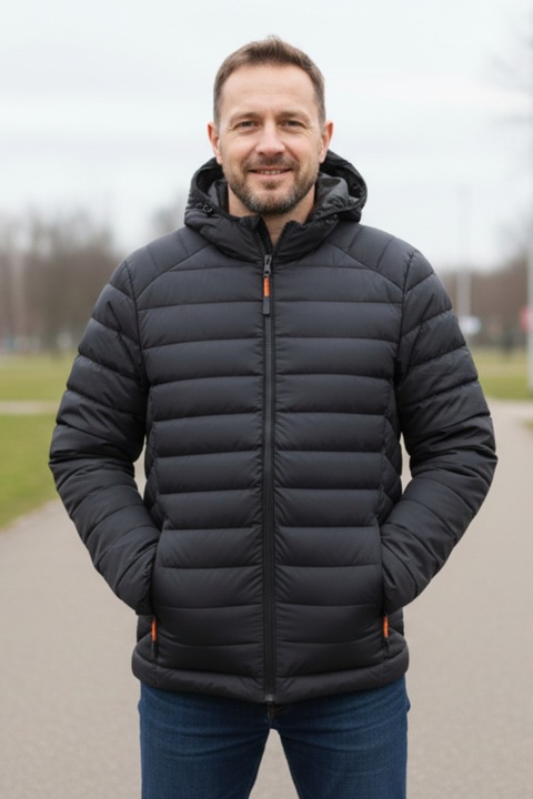 Nagyméretű férfi steppelt kabát, levehető kapucnival, cipzáras zsebekkel, fekete 008 11830, Khaki