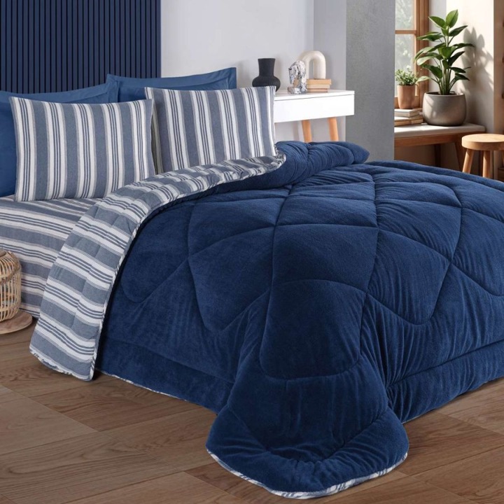 Set dormit pilota iarna pentru pat dublu cu fata catifelata, 200x220cm, cearsaf pat 220×240cm, 2 fete perna 50×70cm, Eponj Home, Soft Line Albastru
