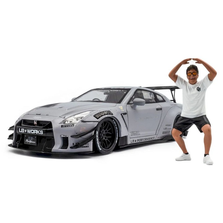 Macheta Nissan GT-R R35 LBWK Bodykit type 2.0 figurával - 1/18 Solido
