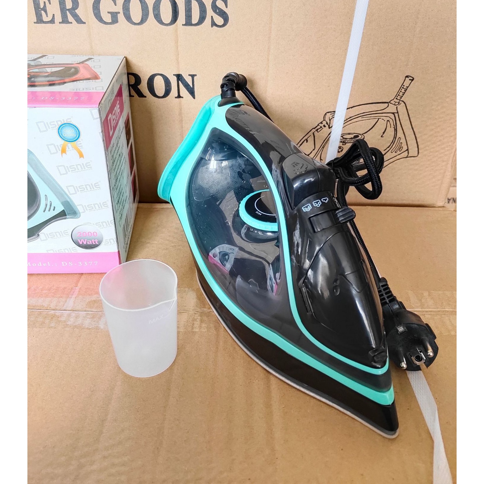 Fier de calcat cu aburi, 2600W, 4 setari temperatura, functie de spray, fier cu abur, albastru/negru