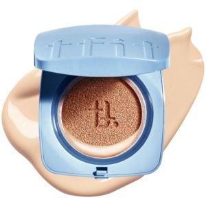 Fond de ten si baza de machiaj