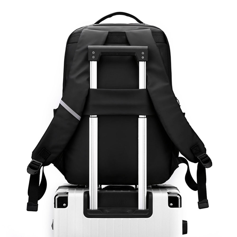 Rucsac pentru laptop – Geanta zilnica eleganta cu compartiment pentru laptop, buzunare pentru sticla de apa si curele de compresie, negru