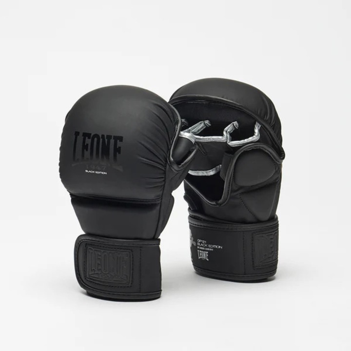 Manusi MMA Leone Black Edition, FLEX PU, umplutura EVA, negru, M