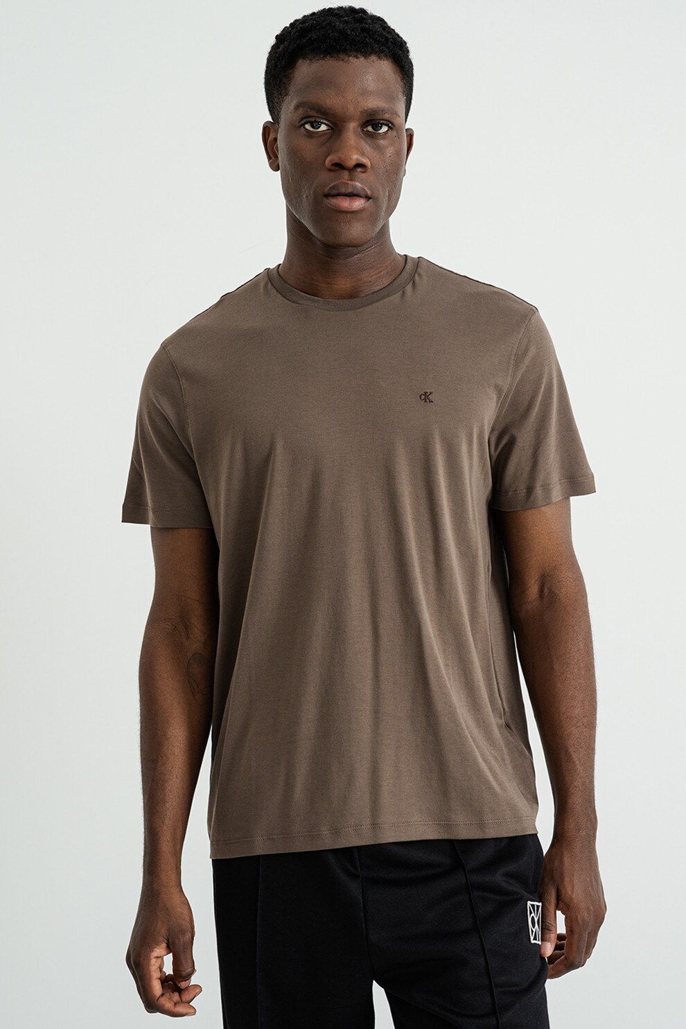 CALVIN KLEIN, Tricou regular fit cu decolteu la baza gatului, Maro inchis, XL