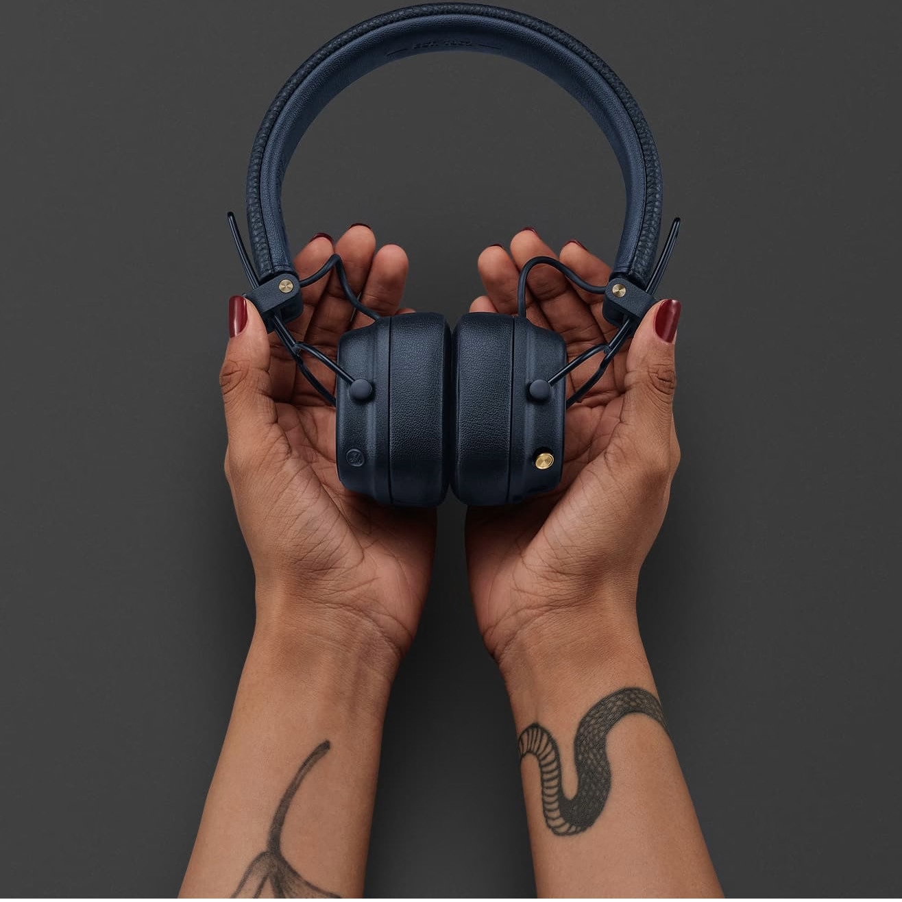 Casti On-Ear Marshall Major V, Wireless, Bluetooth, Autonomie 100