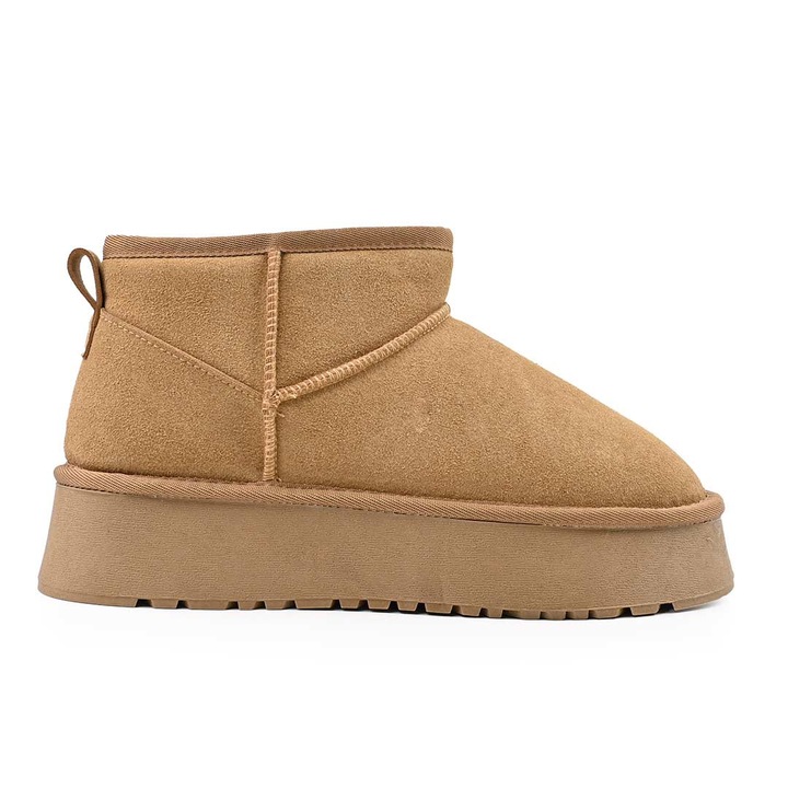 Noi csizma, Ugg tipusu, Valodi bor, belelt, CD1035,, Tevebarna