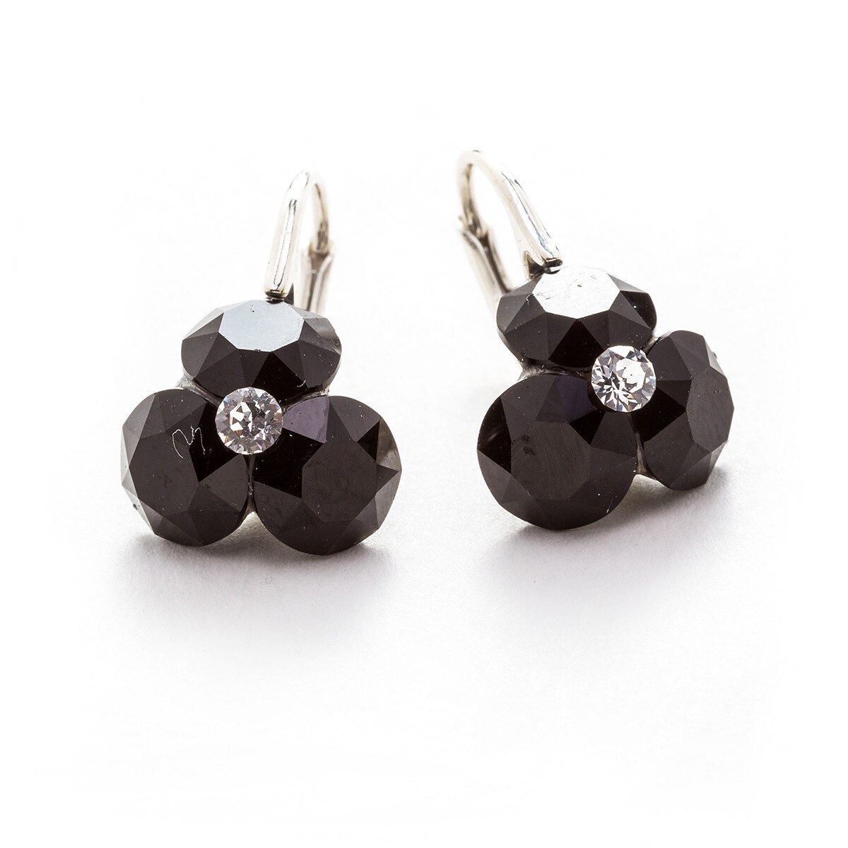 Cercei Argint DaviCrystals cu cristale trifoi cu leverback mic jet