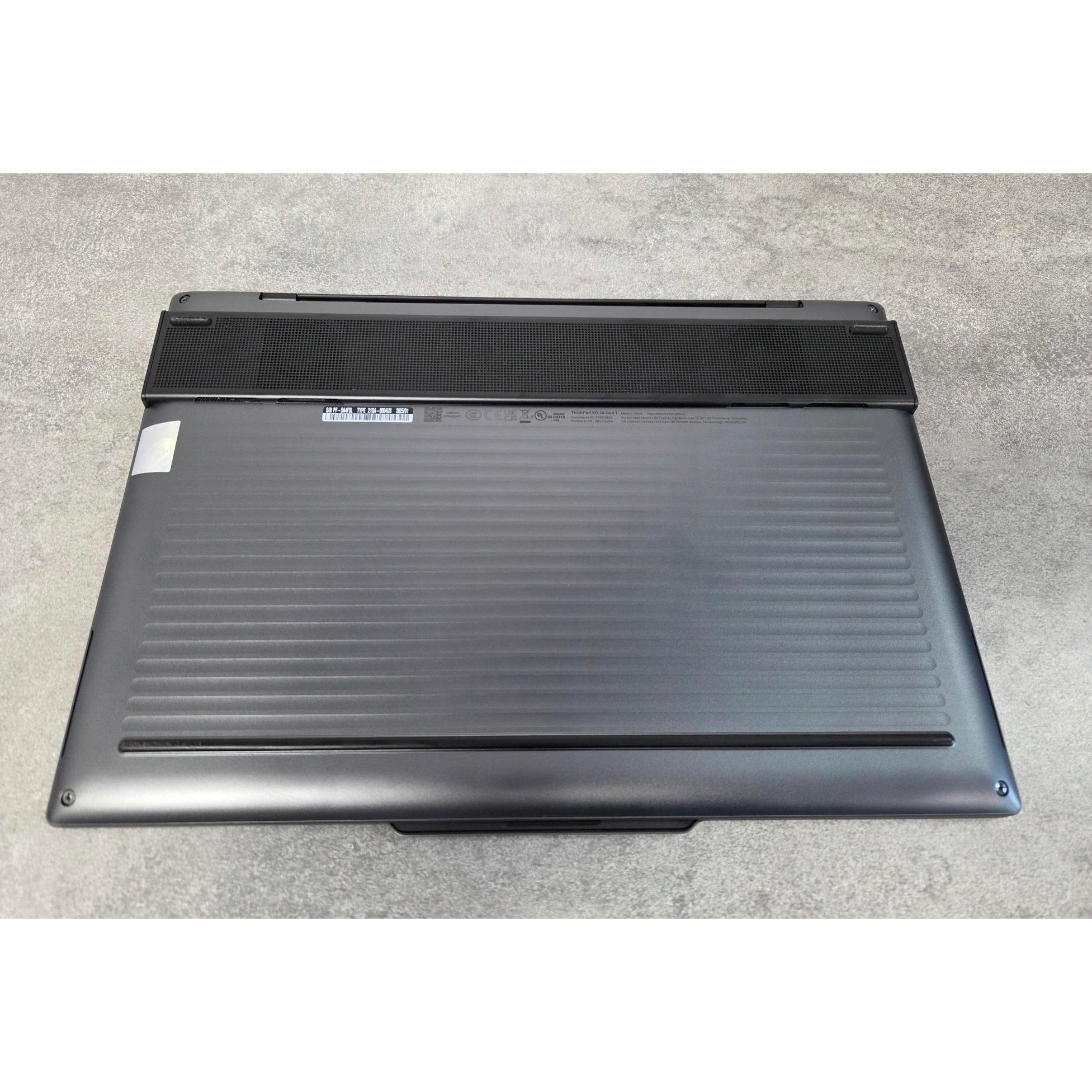 Laptop Lenovo ThinkPad X9-14 Gen 1, 14" OLED, Intel Core Ultra 7 258V, 32GB, 1TB SSD, Windows 11 Pro