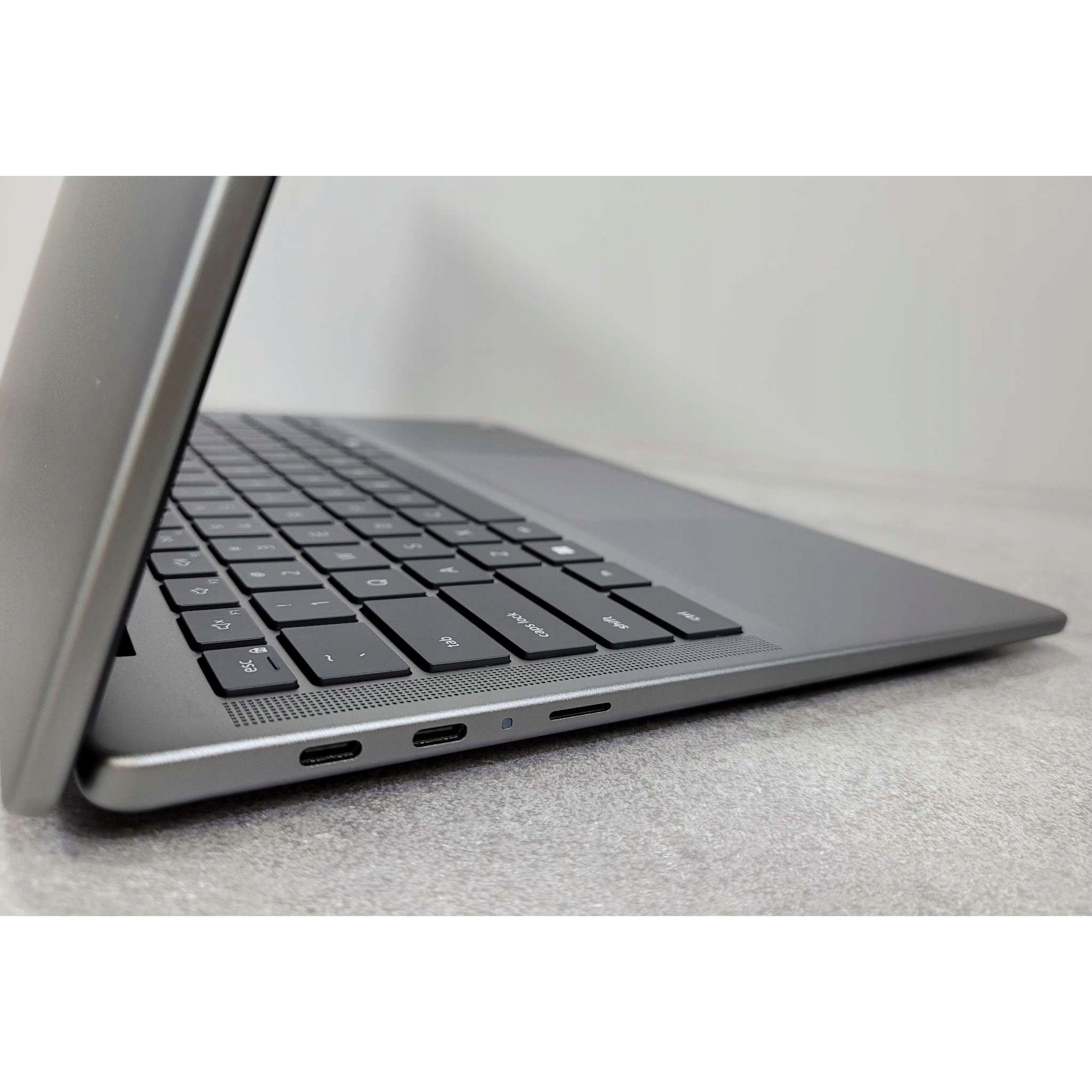 Laptop Dell Latitude 7455, Qualcomm Snapdragon X Plus, 16GB RAM, 1TB SSD, QHD+ 14", touchscreen, 1.44 kg