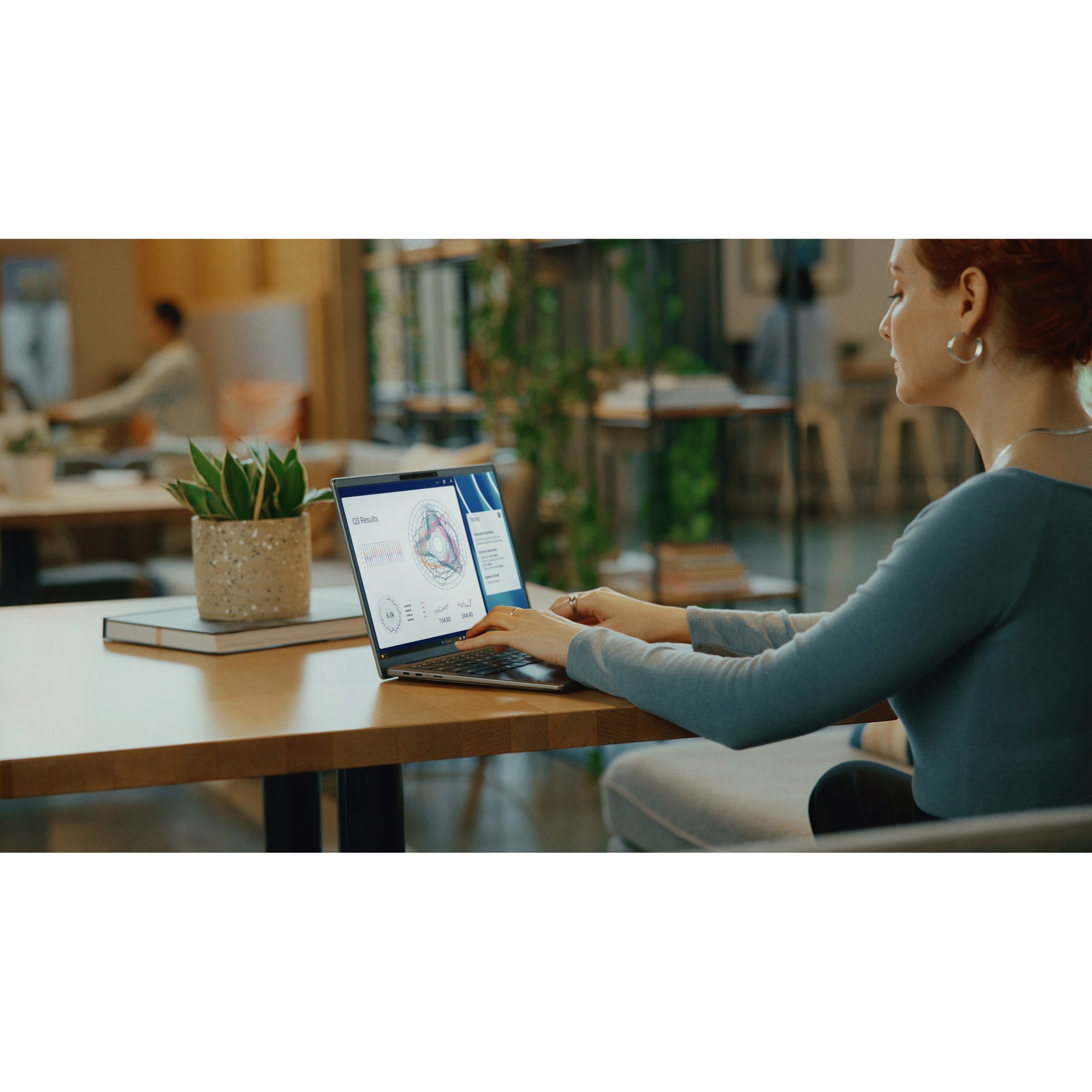 Laptop Dell Latitude 7455, Qualcomm Snapdragon X Plus, 16GB RAM, 1TB SSD, QHD+ 14", touchscreen, 1.44 kg