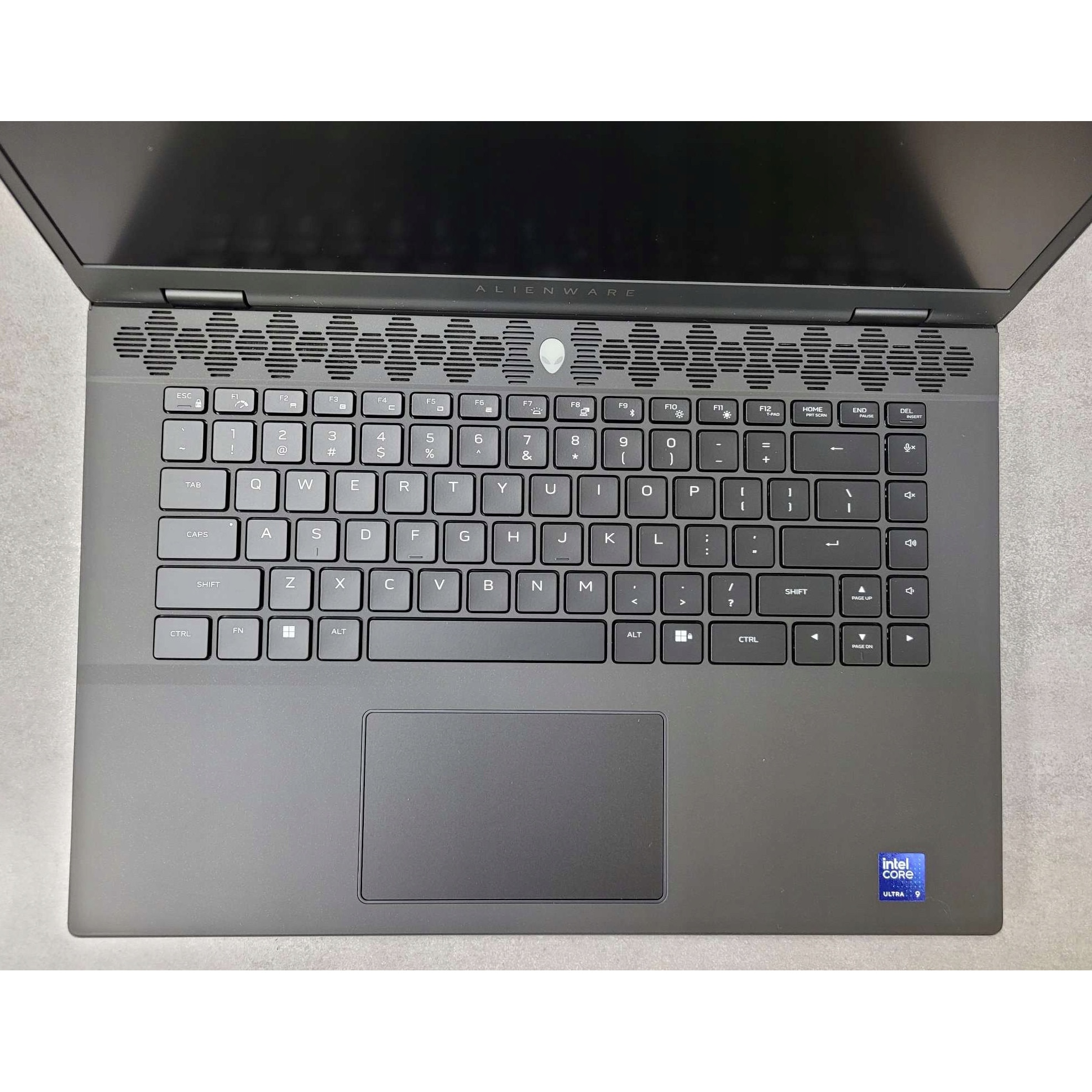 Laptop Dell Alienware m16 R2, Intel Core Ultra 9 185H, 32GB RAM, 1TB SSD, QHD+ 240Hz, NVIDIA GeForce RTX 4060, 16"