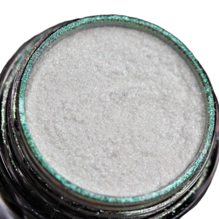 Pigment KAJOL Beauty PK13 áttetsző fehér, világoszöld íriszcenciával Duokróm sminkhez, 1g