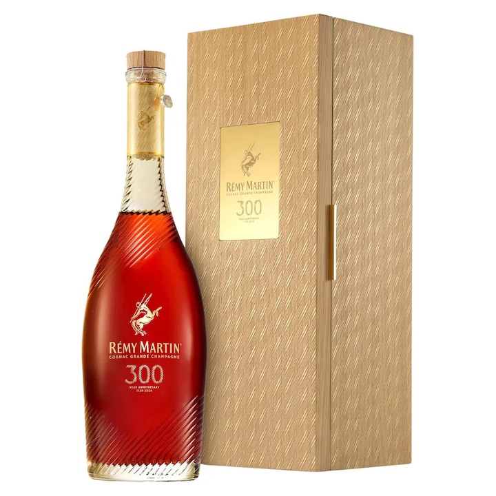 Coniac Remy Martin 300th Anniversary Coupe 0.7L 40%, chihlimbar, cutie din lemn