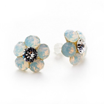 Cercei Argint DaviCrystals cu cristale floare l cu tija white opal Cercei Argint DaviCrystals cu cristale floare l cu tija white opal