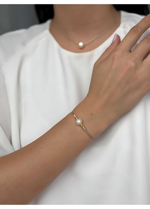 Brithla Bracelet Gold, Sampanie