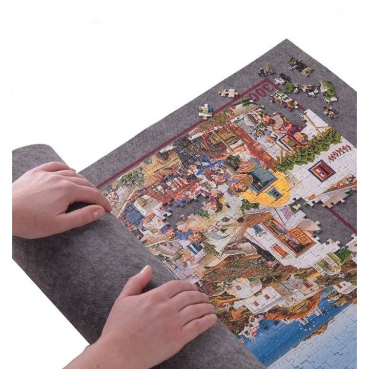 Навиваща се постелка за пъзели до 1500 части, 95×67 см, с надуваем цилиндър, 3 фиксиращи ленти и чанта за носене – бързо съхранение без лепило