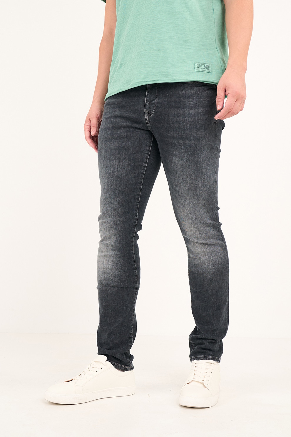 Lee Cooper, Blugi slim-fit cu aspect decolorat, Negru stins, W31-L30