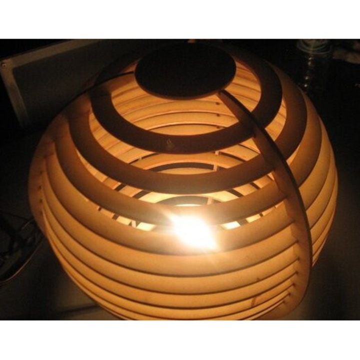 Lampa de masa din lemn, Intrahome, 25x30 cm, plywood 3mm-4mm, design personalizat