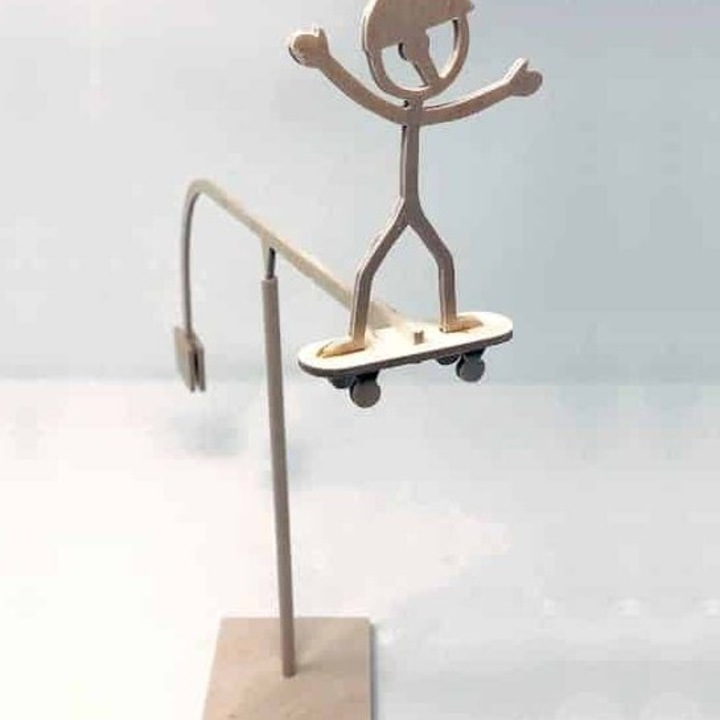 Placa skateboard din plywood, Intrahome, 3mm-4mm, 15x15 cm, fabricata in Grecia