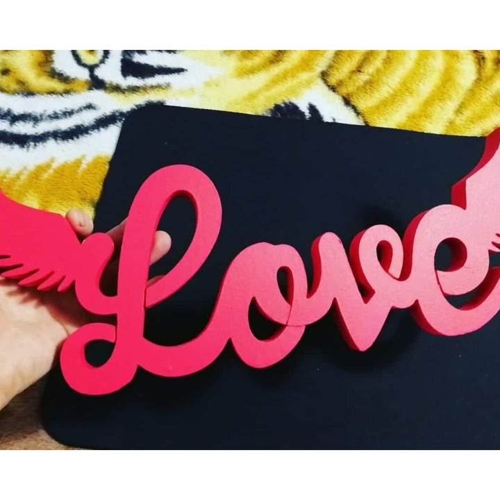 Accesorii decorative, Intrahome, Xylino romantiko Love Word, 35x40cm, 3mm-4mm, din plywood