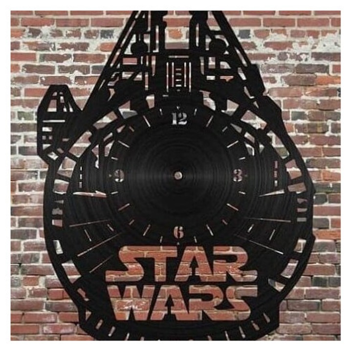 Ceas decorativ, Intrahome, Star Wars Millennium Falcon, 3mm-4mm, 25x25cm