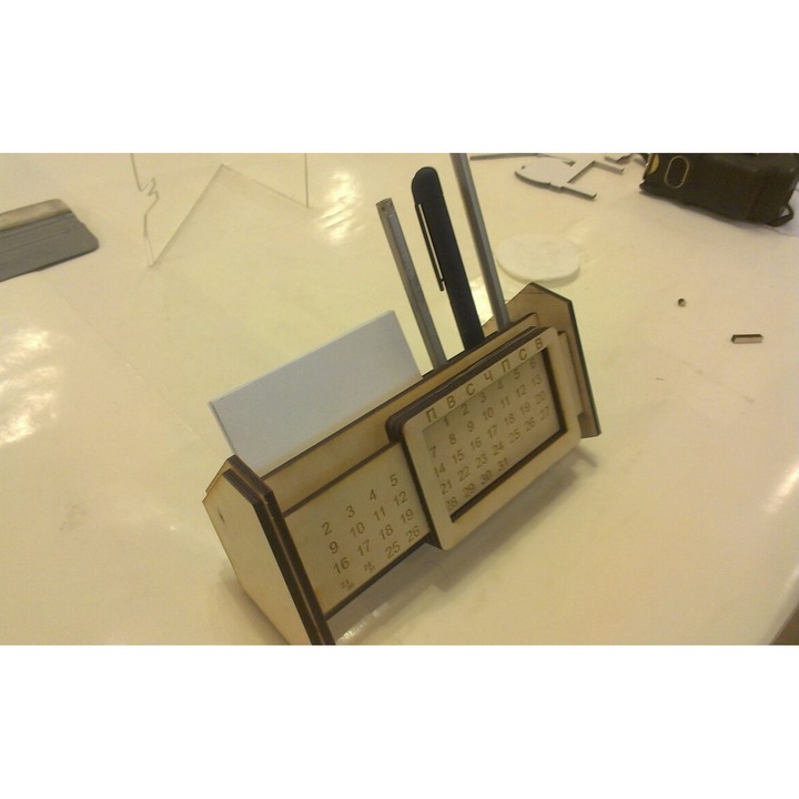 Agenda din plywood 3mm-4mm, Intrahome, dimensiune 30x30 cm, fabricata in Grecia