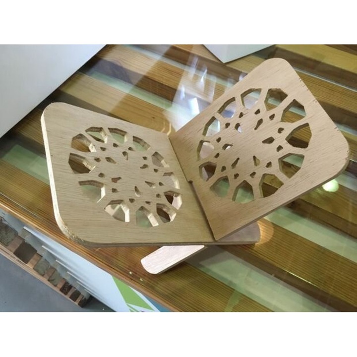 Suport documente, Intrahome, din plywood 3mm-4mm, 30x30 cm, fabricat in Grecia