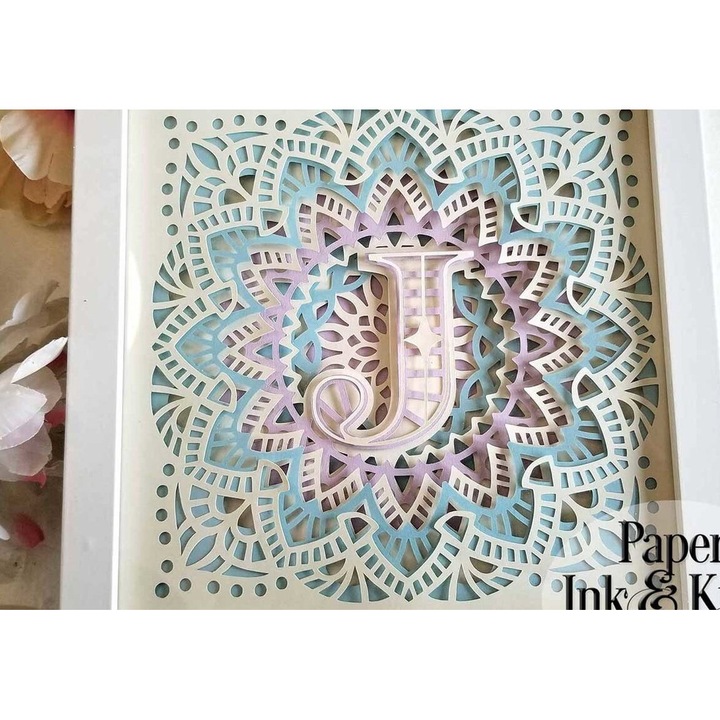 Cutie de umbra 3D din hartie cu monograma, Intrahome, 8x8 cm, din plywood de 3mm-4mm, pentru decorare si proiecte DIY