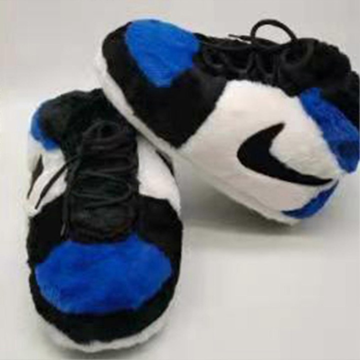 Papuci de plus tip adidasi, model creativ, pufosi si caldurosi, pentru iarna, pentru purtare zilnica, alb-albastrui