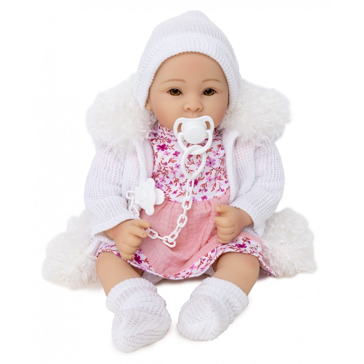Papusa bebelus Doris Pola 40 cm cu suzeta si rochita roz, hainuta alba si caciulita, corp moale in cutie cadou