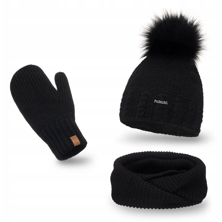Női téli szett, pamami, pomponos sapka, nyakmelegítő, kesztyű, fekete, 3 részes szett, anyag: 15% poliamid, 85% akril, polár bélés, fagyálló, antisztatikus, Oeko-Tex® Standard 100 tanúsítvány, termék
