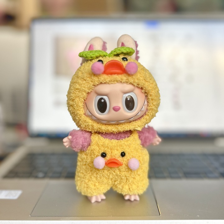 Labu 17 cm-es babaruha szett, sárga