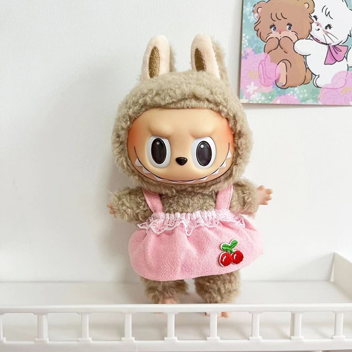 Babaruha szett, rózsaszín kantáros nadrág cseresznyével, 17cm, baba nélkül