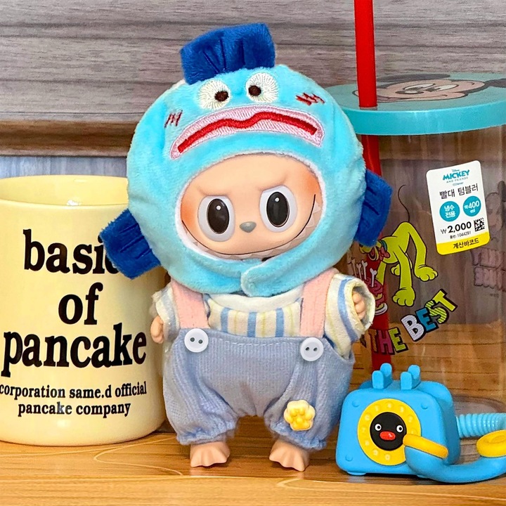 Labubu babaruha szett, jelmez, kék