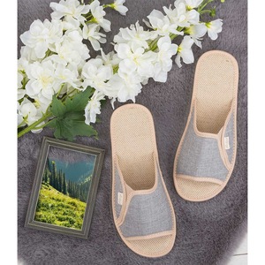 Slapi, papuci, saboti dama