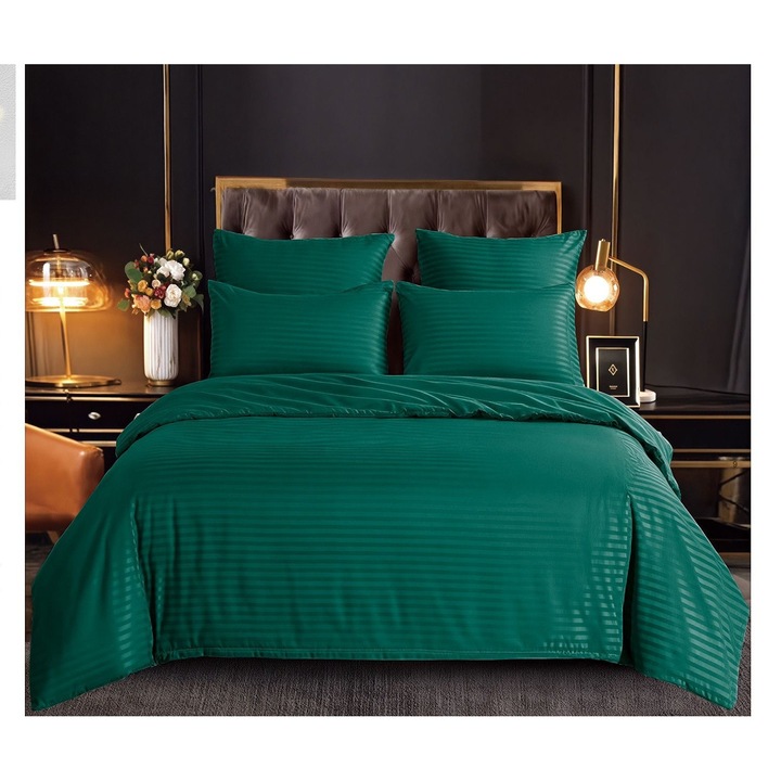 Set Lenjerie de pat dublu cu elastic, 2 Persoane, Uni, Damasc Finetat, 6 Piese, Pucioasa, Cearceaf pilota 200x230 cm, Cearceaf de pat cu elastic 180x200 cm, 2 Fete de perna 55x75 cm, 2 Fete de perna 70x70 cm, Verde Smarald, DT-10