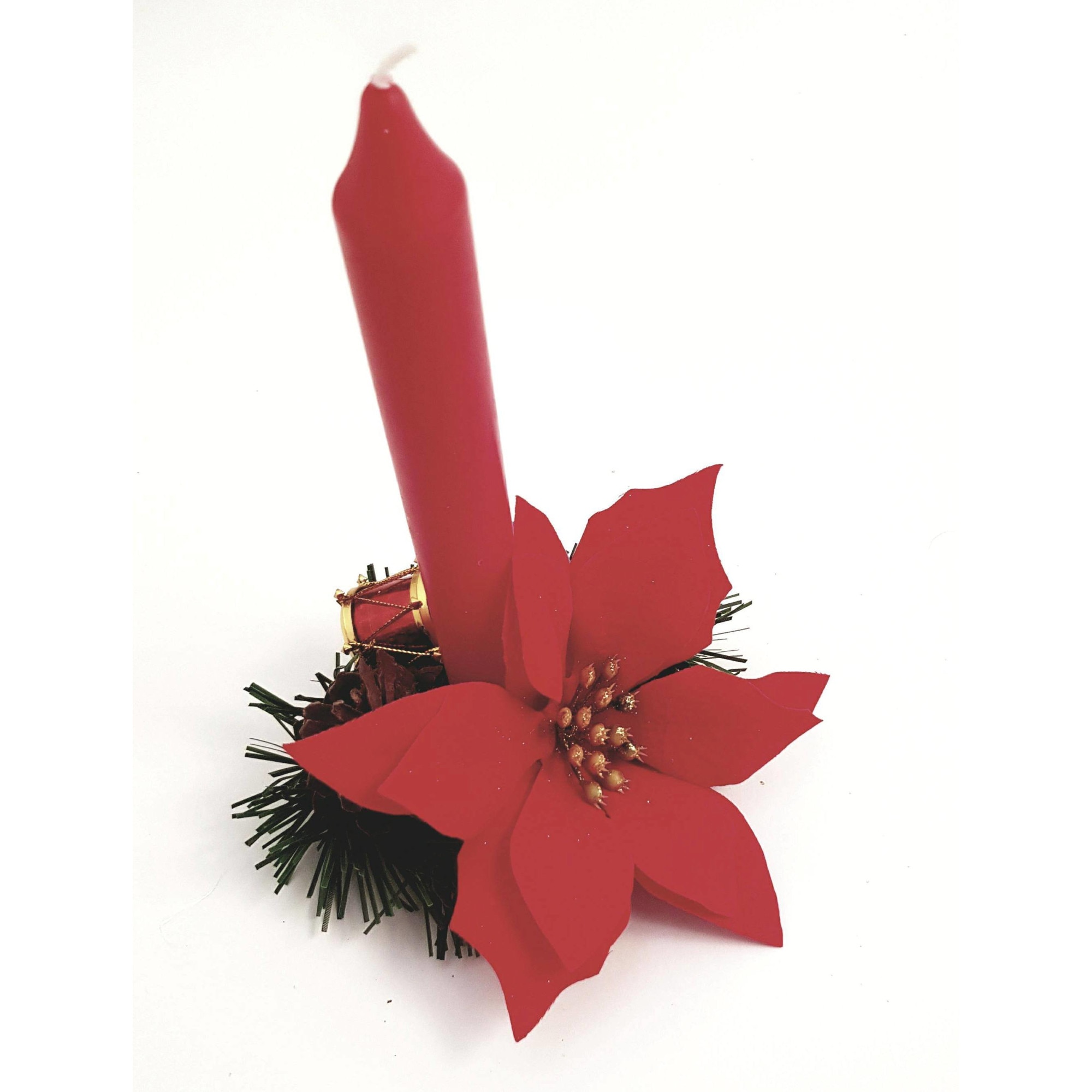 Lumanare inalta pe coaja de copac