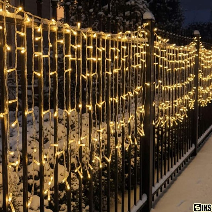 Instalație De Crăciun SIKS, Franjuri Curgători 12m x 1m, Alb Cald, Fir Transparent, Interconectabil