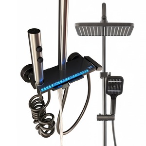 Coloane de dus si seturi de dus