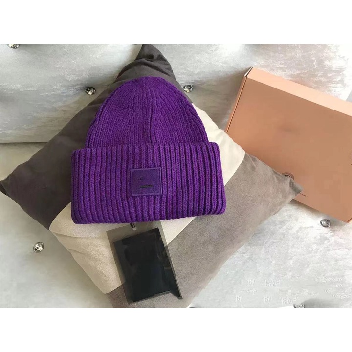 Caciula din lana pentru femei, model conic, fara bor, calduroasa, mov, pentru sezonul de iarna