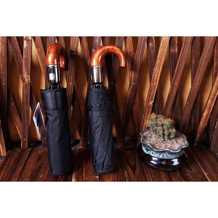 Мъжки чадър, три сгъвки, автоматичен дизайн, черен, голям размер