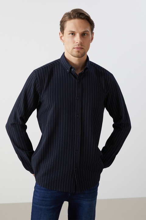 LC WAIKIKI, Camasa relaxed fit cu dungi si guler Oxford, Bleumarin