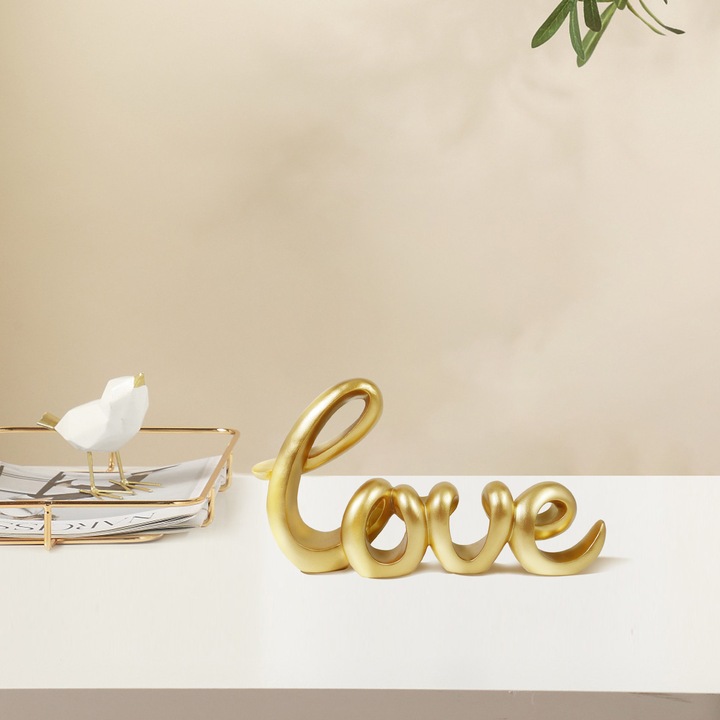 6 x 10.5 inch Decor de interior - Litere LOVE aurii, decor minimalist pentru living sau birou, stil lux accesibil, inspiratie Instagram